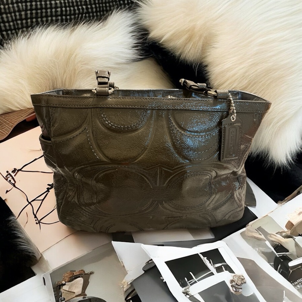 Vintage Coach Dark Grey Patent Leather Tote